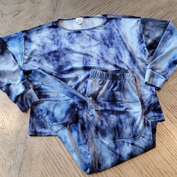 TieDye velvet lounge set pjs size S - Picture 2 of 10